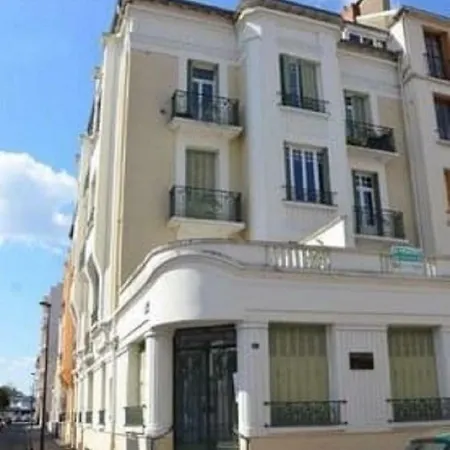 Apartment Palais Des Sources Vichy